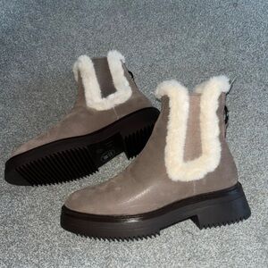 Next Beige Heeled Boots with White Fur